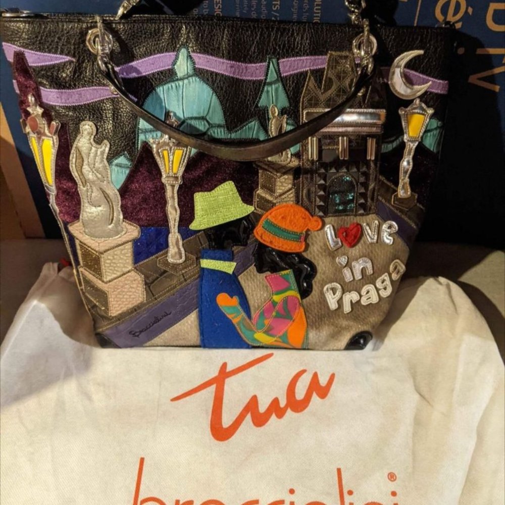 Gorgeous Italian Handbag - Rare - Postcard Line